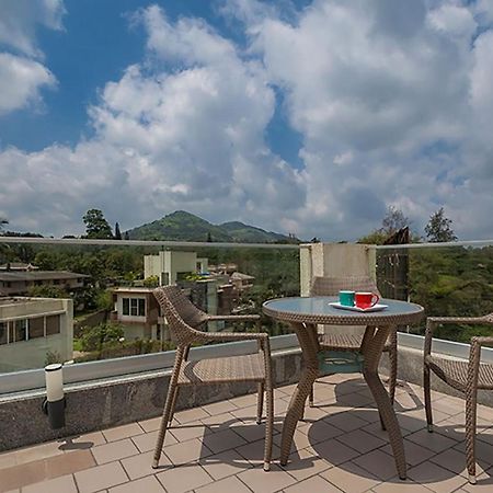 Villa Azul: Stayvista Retreat with Pool, Snooker & Garden Gazebo Lonavala Exterior photo