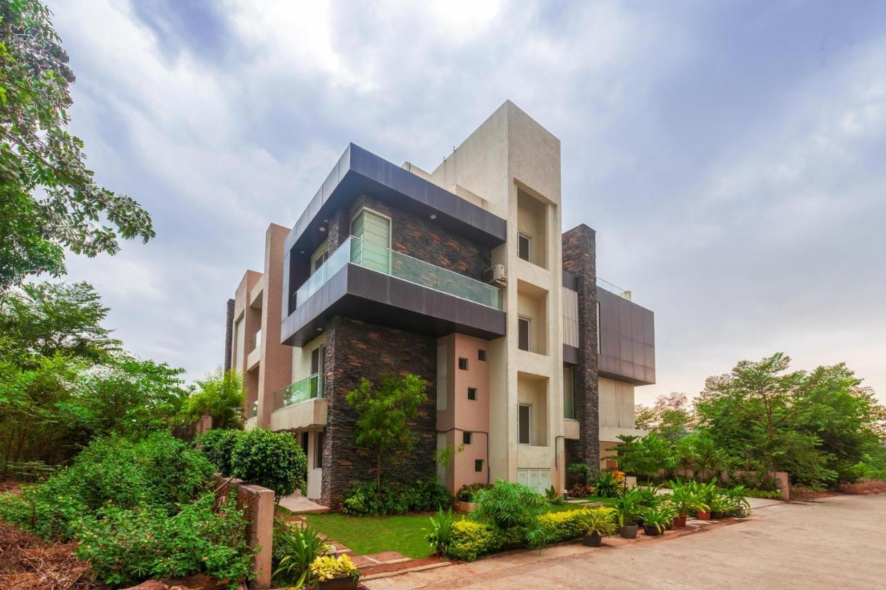 Villa Azul: Stayvista Retreat with Pool, Snooker & Garden Gazebo Lonavala Exterior photo
