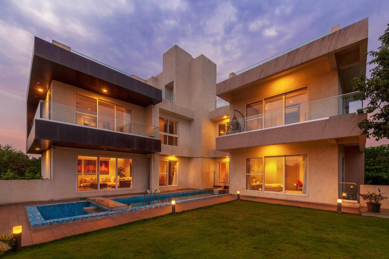 Villa Azul: Stayvista Retreat with Pool, Snooker & Garden Gazebo Lonavala Exterior photo
