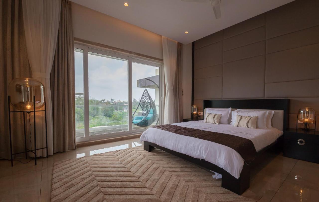 Villa Azul: Stayvista Retreat with Pool, Snooker & Garden Gazebo Lonavala Exterior photo